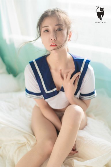 开云电子_印度起火航母豪华装修，有五星级真皮沙发(图3)